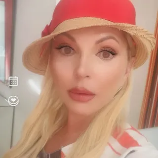 Yuliya F.