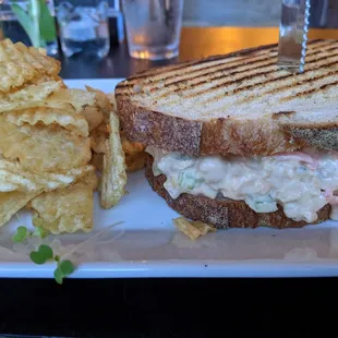 Chickpea salad sandwich - tastes almost like a tuna salad!