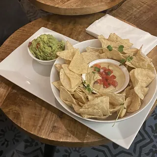 Cashew Queso w/Tortilla Chips (gf)