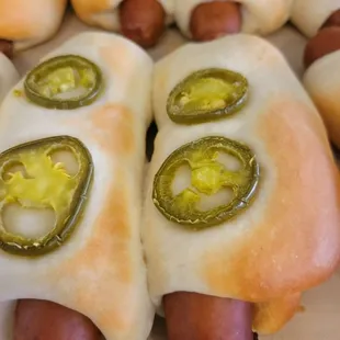 hot dogs wrapped in jalapenos