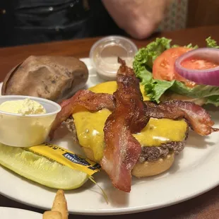 Bacon Cheeseburger