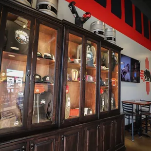 the bar and dining area