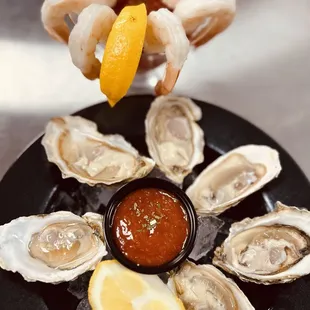 Shrimp Cocktail &amp; 6 Fresh Fanny Oysters