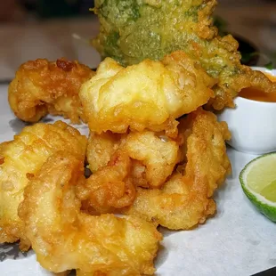 Tempura prawns