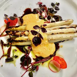 BBQ'd White Asparagus