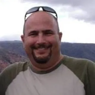 Mike M.