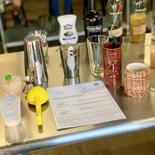 Tiki cocktail class