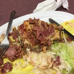 The bun on the pastrami burger dogged out, so I had to break out the knife and fork.