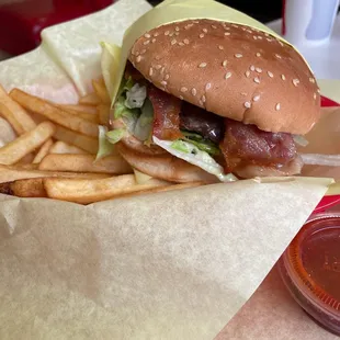Bacon cheeseburger special