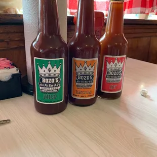 Take your pick of how you want to dress up that sandwich!