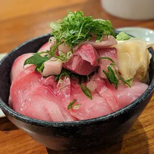 Negi Hamachi donburi