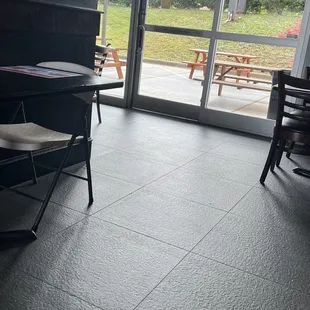 Localização e limpeza 10/10