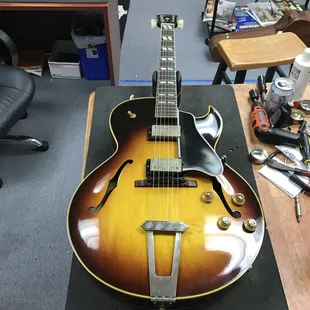 1956 ES-175