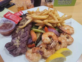 Kahuna Lanai Sports Bar & Grill