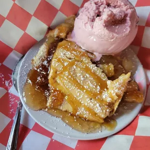 Apple Cobbler w Black Cherry Ice Cream...