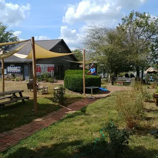 Walk way to restaurant &amp; brewery!