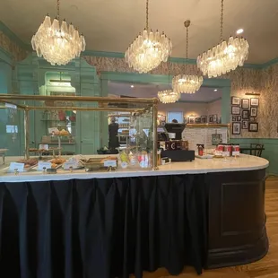 Bakery display and register