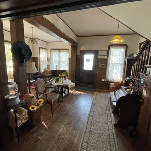 Living room and entrance!!!