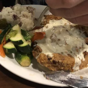 Chicken fried sirloin, good portion of veggies but limited gravy.