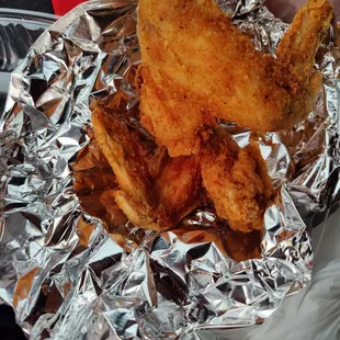 Fried chicken wings