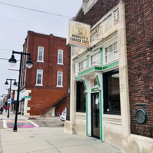 Cafe on the corner