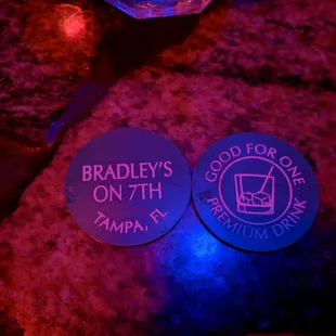 2 for 1 on wine, spirits or beer until 3am. You can't beat it.