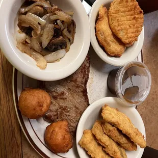 Bradley's Steak & Seafood