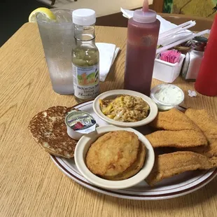 Flounder, tomatoes, squash, hoe cake