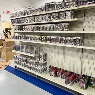 Brad&apos;s Toys &amp; Collectibles Las Vegas Premium Outlets South