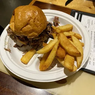 Pulled Pork Sandwich