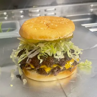Brady Cheeseburger