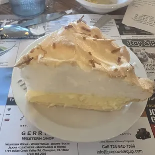 Coconut cream pie