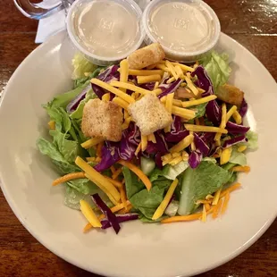 The Side Salad is colorful!