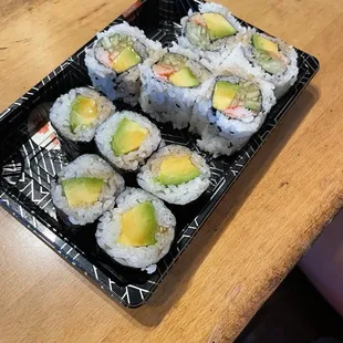 Avacodo roll  California Roll