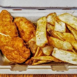 Kid&apos;s Tenders Meal at Brahma Haus