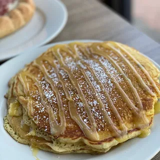 Blueberry & Lemon Curd Pancakes