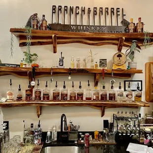 Back bar
