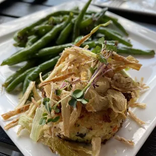 Crab cake lunch special