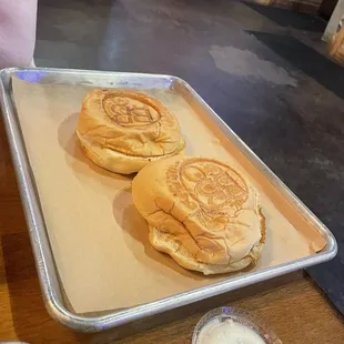 Why not take my whole burger and remake it if it&apos;s cold?