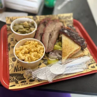 mac and cheese with string beans and brisket
