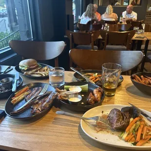 Cold food poor service