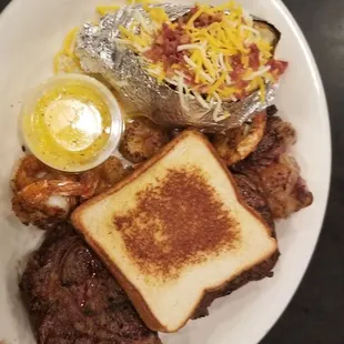 I love their texas toast