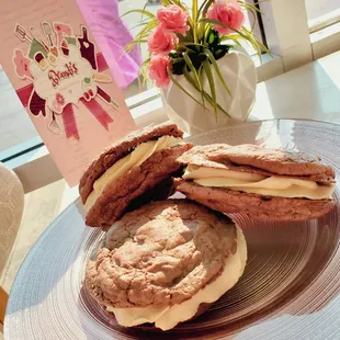 a plate of ice cream sandwiches