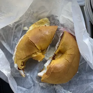 Butter Bagel With Bacon, Ham Or Sausage