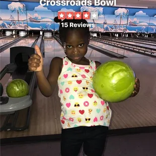 Lyra Cole and her famous deuces!