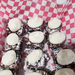 Brownie Cheesecake Bites