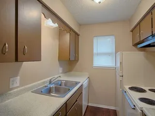 Norman Creek Apartments