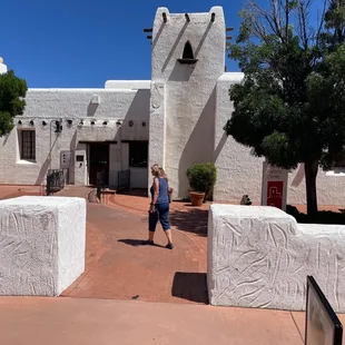 Branigan cultural center