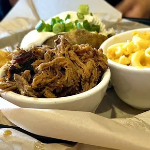 pulled pork, macaroni and cheese