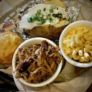 Brisket entree comes with 2 sides and  a cornbread